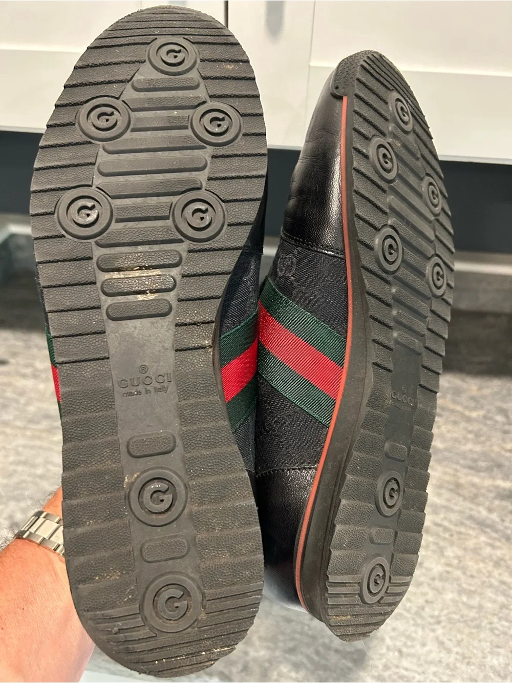 Gucci Black Leather & GG Canvas Sneaker with Red and Green Stripe Size 10 US